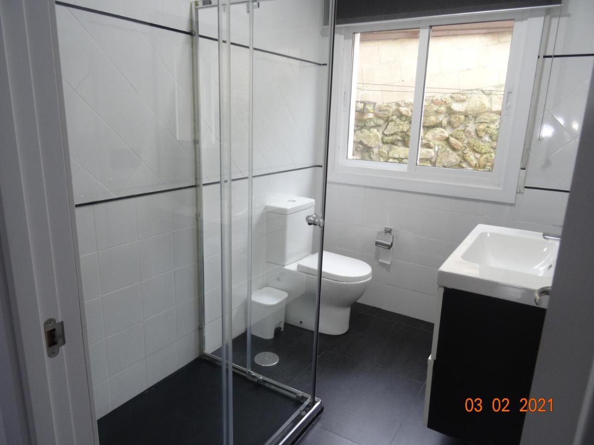 Apartamentos Casa Mucha Комбаро Екстериор снимка
